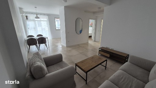 Apartament modern cu balcon și garaj, 56mp