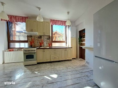 Inchiriez casa in Ghimbav