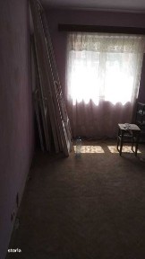 Apartament 3 camere Petrila