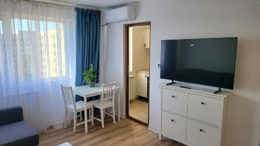 Proprietar- Garsoniera nou renovata la 4' de Piata Victoriei,Titulescu