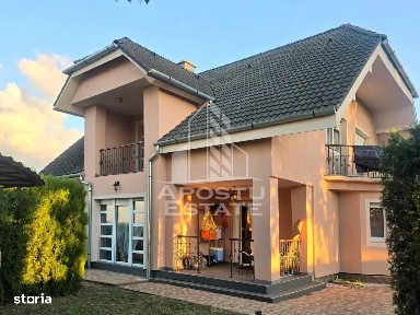 Vilă, de vanzare, la intrare in Macea, ZERO comision