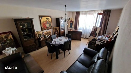 Vand apartament 4 camere, suprafata utila de 101.98 mp