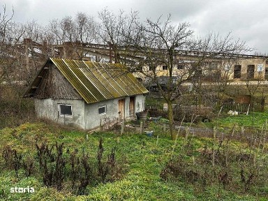 inchiriez casa cu 2 camere in loc Mahmudia 560mp