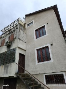 Inchiriez vila pentru sediu firma