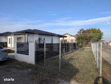 Casa in Vorovesti, la strada principala - pozitie excelenta!