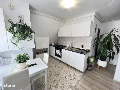 Apartament cu 3 camere pe strada Semaforului din Sibiu