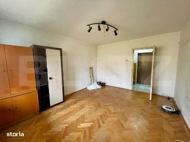 Apartament de vanzare, cu 2 camere, 52 mp, etaj 3, Dambu Pietros
