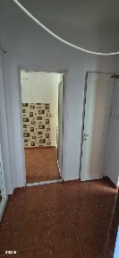 Garsoniera de închiriat în Roman