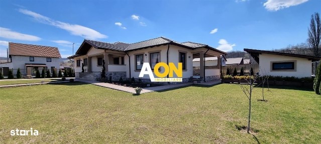 Casa 4 camere finisaje de lux 950 mp teren Com. Ciugud