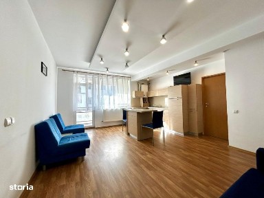 Apartament 3 camere, parcare, str. Pietroasa