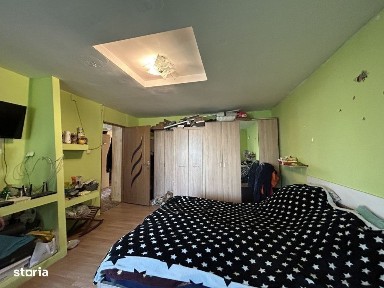 Apartament 4 camere, decomandat, etajul 1, 2 bai, zona Steaua