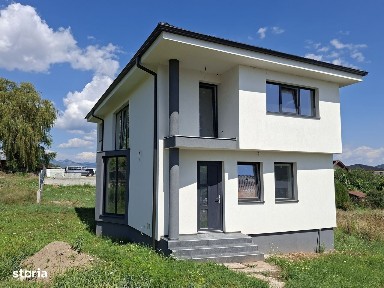 Casa semifinisata str Afinului