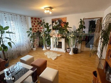 Casa individuala cu 8 camere, 390 mp utili, zona Centru