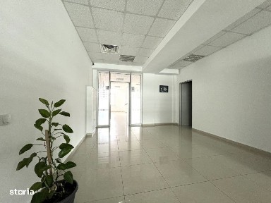Spatiu de birouri / Cladire noua/ paza