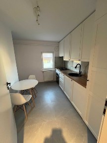 Proprietar inchiriez apartament 2 cam mobilat si utilat in Girocului