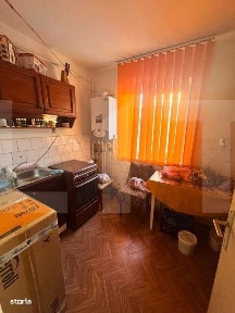 Apartament ultra-central, perfect pentru reamenajare dupa plac!