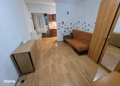 Etaj 2 - Alexandru - Zimbru - mobilata - libera