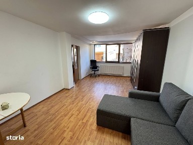 Apartament 100 mp la casa, calea Poplacii