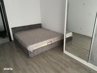 Apartament de inchiriat 3 camere etaj 1 cu terasa de 40 mp bulevard