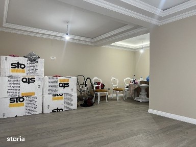 Duplex, 4 camere, 290mp teren, 125mp utili, curent trifazic - Sacalaz