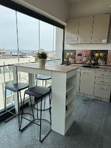 Închiriez apartament