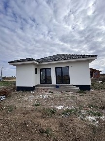 Casă noua Oradea-Santion Gaz-apa-curent semifinisat 105000€