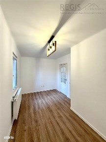 Apartament de vanzare 2 camere renovat Faget