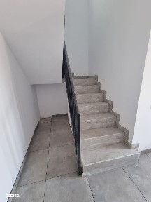 Vila single 5 camere//teren 400mp/utilitati Varteju