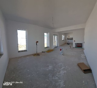 Complex case individuale 4 camere//teren 400mp/utilitati Varteju