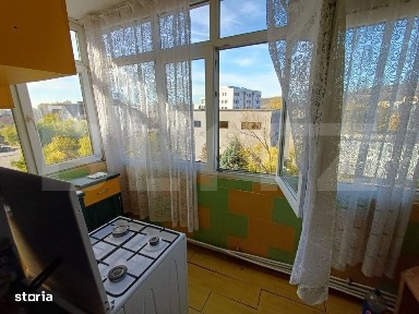 Apartament de vanzare, cu 3 camere, 72 mp, zona parc Debarcader