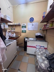 Spatiu comercial, vitrina la strada, 140mp, Radauti