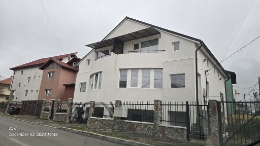 Apartamente, Garsoniere, Curte, Parcare, Vedere spre Lac si Mare