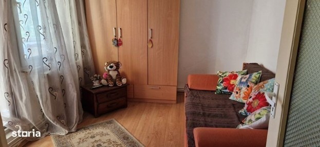 Vand apartament cu 3 camere, confort 1