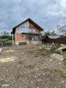 De vanzare Vila din caramida 5 camere Teren 2000