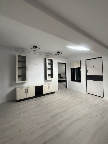 Vând ap. 2/3 cam bloc nou Pașcani