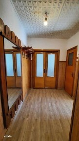 Inchiriez 2 camere apartament Primarie