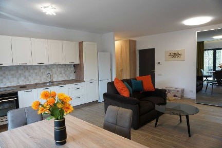 PROPRIETAR 2 camere lux Grand Park Iancu Nicolae 80, parcare, piscina