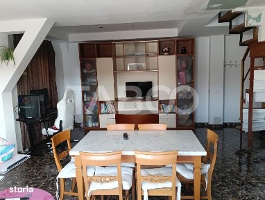 Apartament la mansarda 3 camere cu balcon zona Valea Aurie