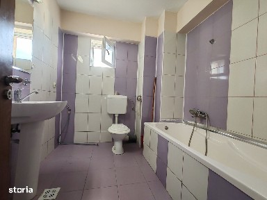 Garsoniera Gavana, bloc nou, etaj intermediar, 38 mp,mobilata,centrala