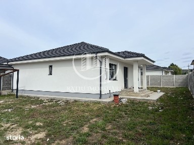 Casă cu 4 camere semifinisată de vânzare | Oncea | Oradea