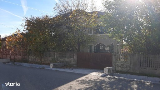 Comuna Iancu Jianu, județul Olt, P+E, cărămidă, 58.000 Euro