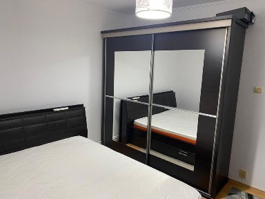 Apartament 2 camere, ultracentral, decomandat, str. Moldovei, etaj 1