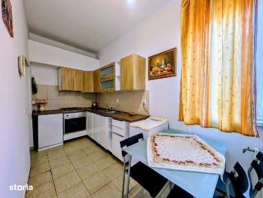 Apartament cochet la casa, in zona centrala - la doar 5 minute de Pi