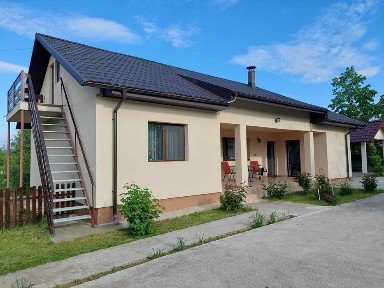 Casă de vânzare - an 2019, sat Zorești,comuna Vernești, jud. Buzău