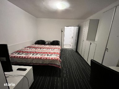 Inchiriere garsoniera 32 mp, Tractorul.