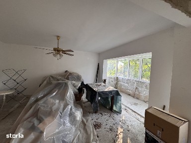 Apartament cu 3 camere și spațiu suplimentar 40 mp vilă cu 4 unitati