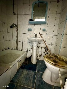 Garsoniera etaj 3 Aluminei