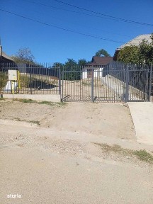 Casa de vanzare Margineni