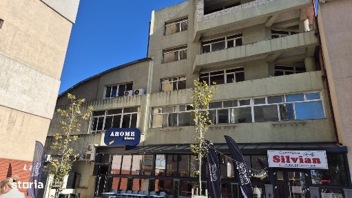 Casa de Cultura imobil S+P+4 etaje