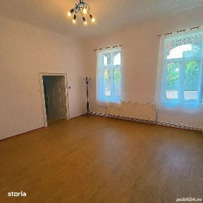 Apartament tip casa, 2 camere, semidecomandat 54 mp - str. Ady Endr